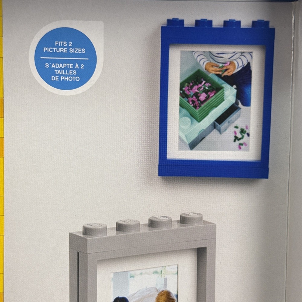 LEGO Classic Blue Picture Frame #4113 with Matting‎ - NEW Fits 5" X 7" Photos - Picture 3 of 9